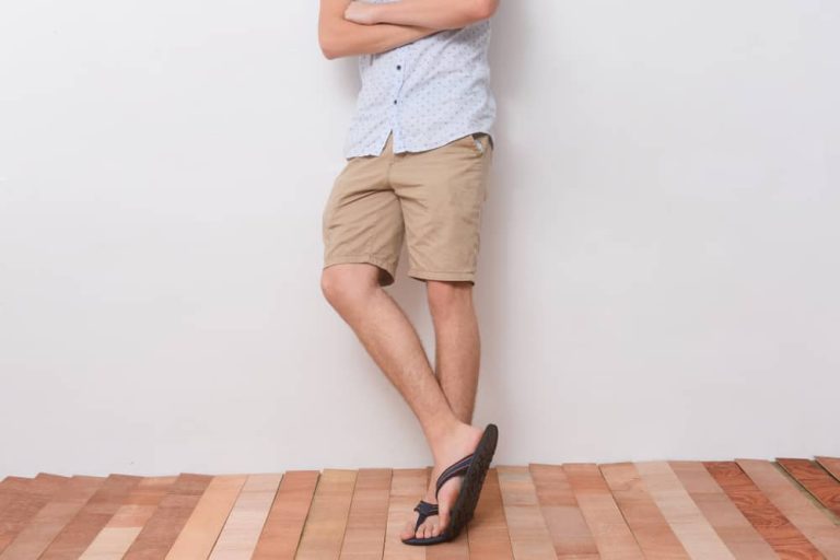 How to Match What to Wear With Cargo Shorts